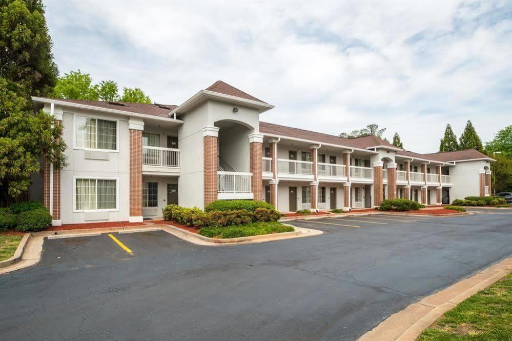 Atlanta Hotel Roswell Exterior photo
